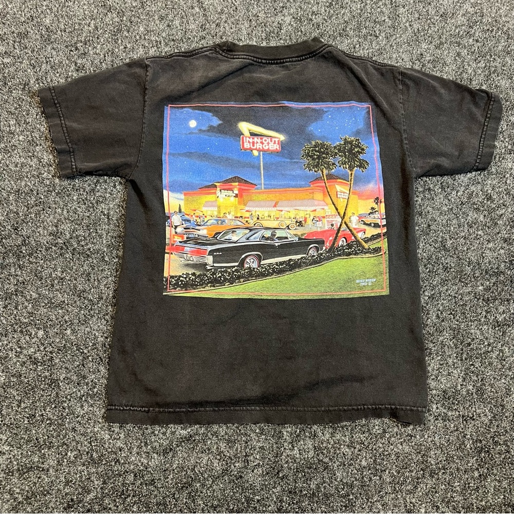 In-N-Out Burger California Tee Small Retro Drive-In Burger Joint Graphic